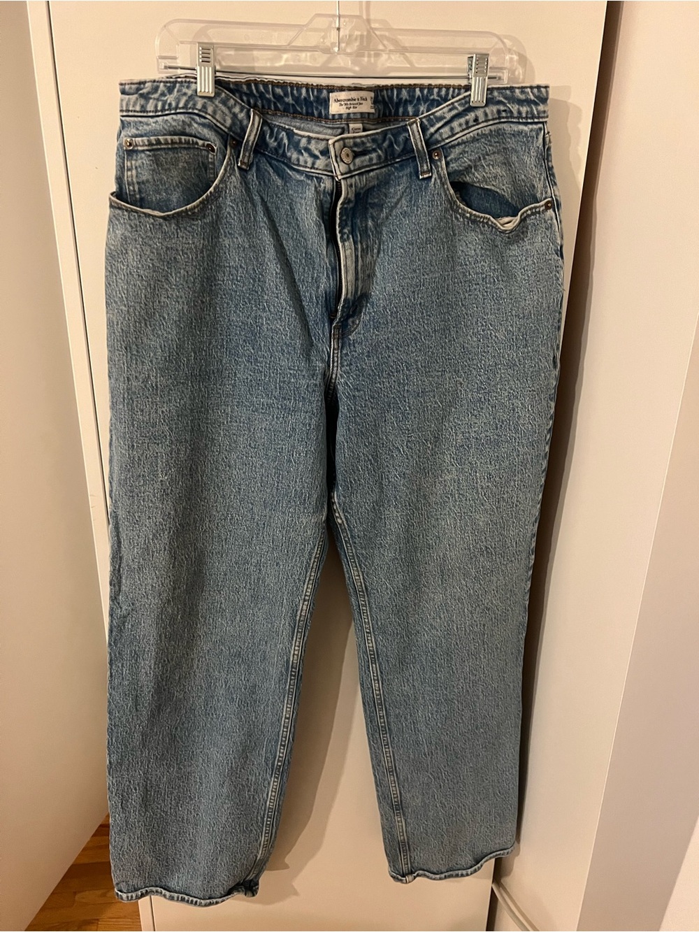 90’s relaxed Jean high rise long